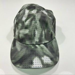 lululemon Men’s Lightspeed Running Hat